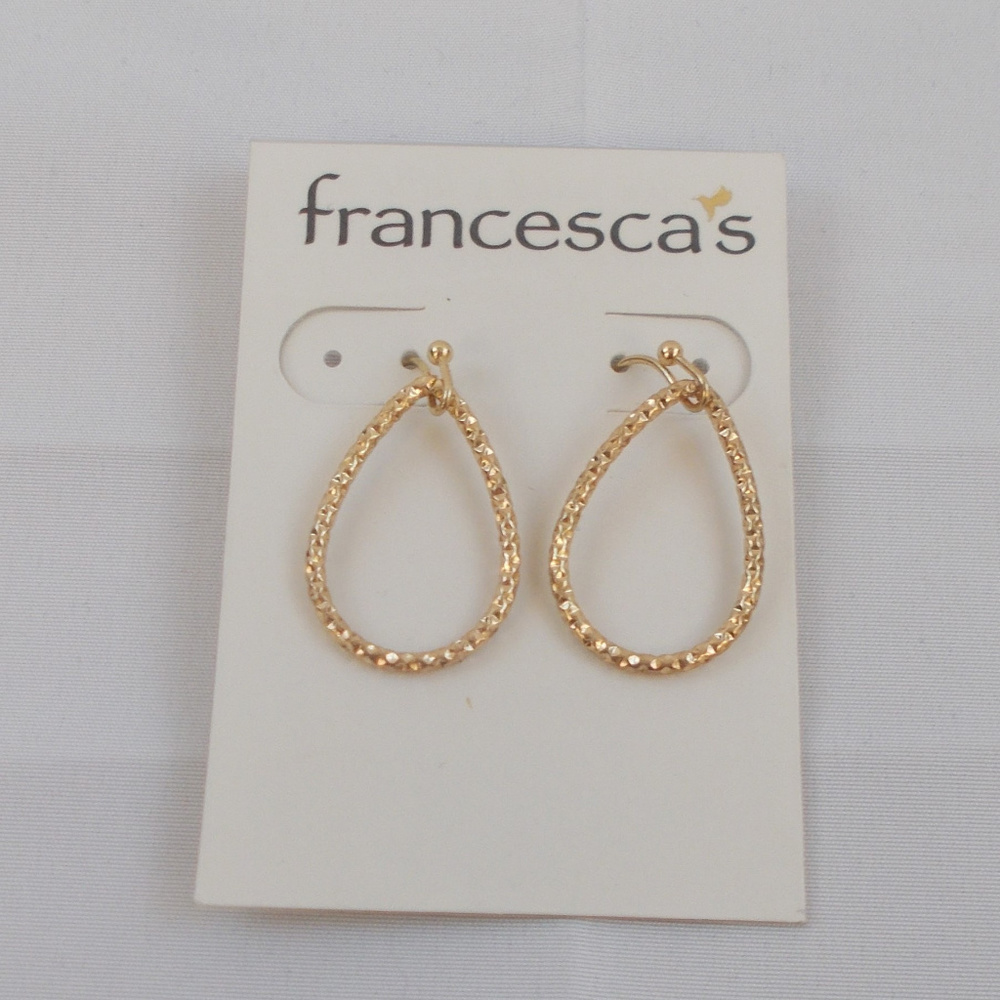 Francesca's Textured Gold Teardrop Earrings